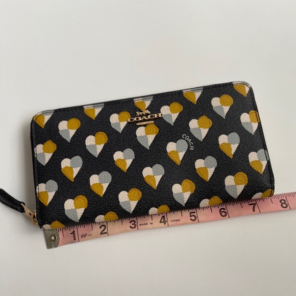Coach long zip around Wallet - Picture 8 of 11